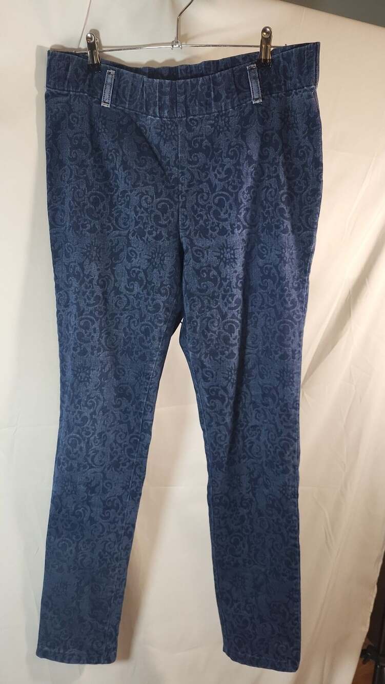 Soft Surroundings Medium Tall Metro Jegging Paisley Floral Denim Pull-On Pants